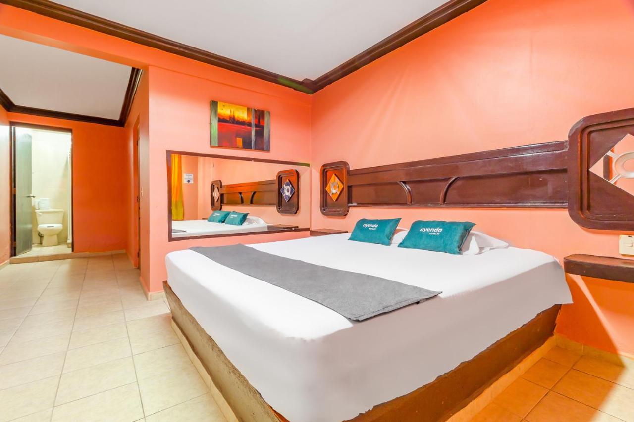 Ayenda Paleis Hotel Santa Cruz Tecamac ภายนอก รูปภาพ
