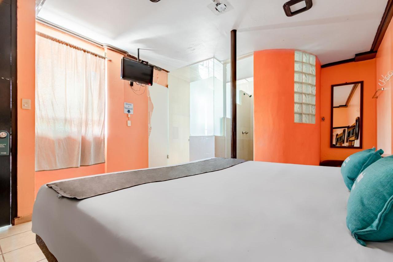 Ayenda Paleis Hotel Santa Cruz Tecamac ภายนอก รูปภาพ