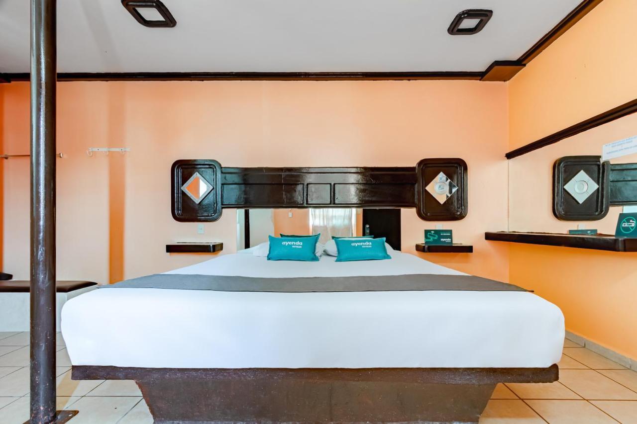Ayenda Paleis Hotel Santa Cruz Tecamac ภายนอก รูปภาพ
